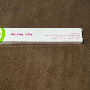 Mary Kay at Play Eye Crayon-Purple Smoke